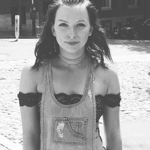 Meet your Posher, Alex